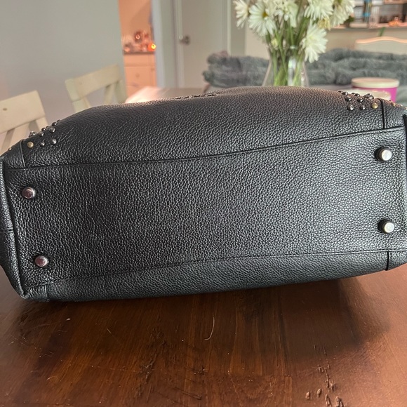 Coach Purse - Picture 7 of 7